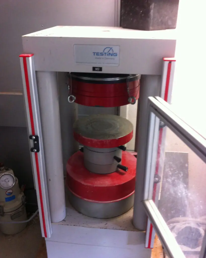 Labor - Festbetonprüfung